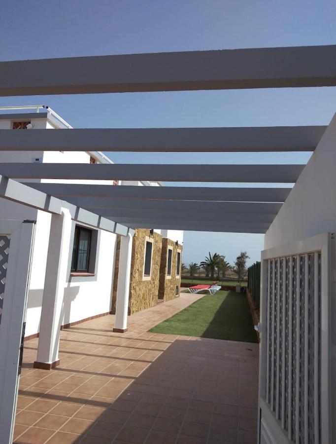 Villa Eva - New To The Market, Fully Refurbished Licensed Villa - Private Pool Caleta De Fuste Exteriör bild
