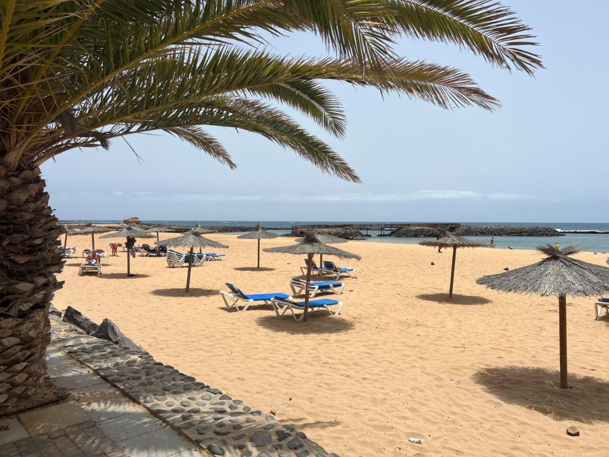 Villa Eva - New To The Market, Fully Refurbished Licensed Villa - Private Pool Caleta De Fuste Exteriör bild