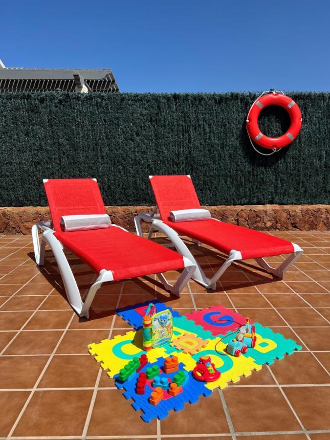 Villa Eva - New To The Market, Fully Refurbished Licensed Villa - Private Pool Caleta De Fuste Exteriör bild