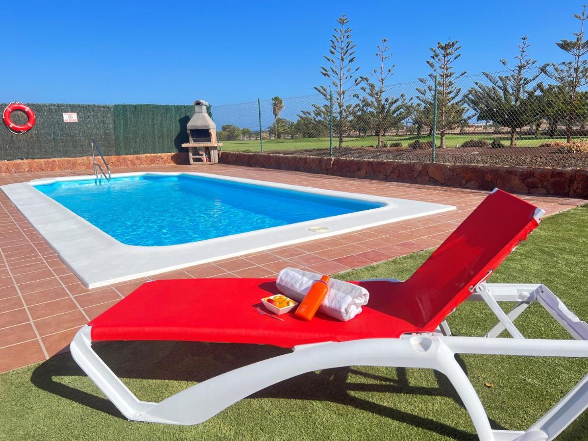 Villa Eva - New To The Market, Fully Refurbished Licensed Villa - Private Pool Caleta De Fuste Exteriör bild